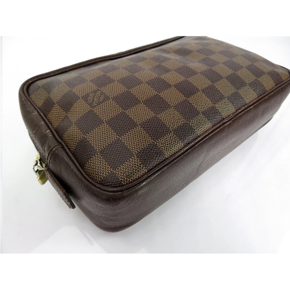 Louis Vuitton Brown Checkered Toiletry Bag - Picture 7 of 15